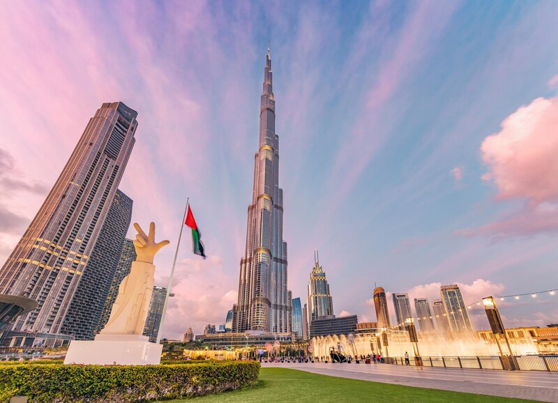 A step-by-step online application process for the UAE 5-year multiple entry visa.